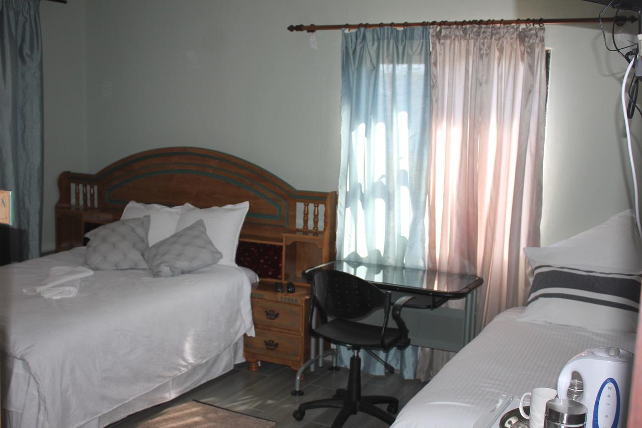 Coco Palm Bed&Breakfast Windhoek Exteriér fotografie