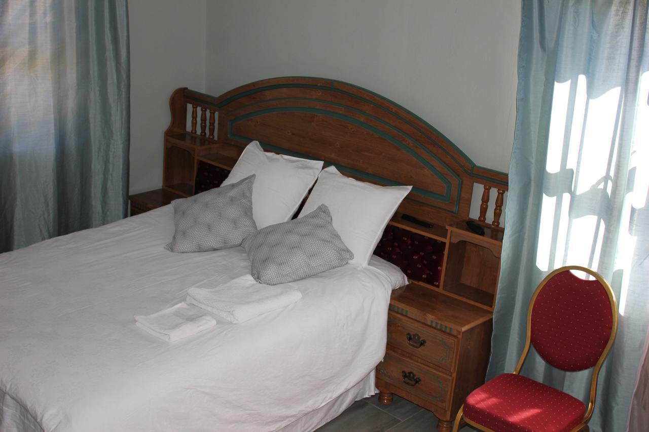 Coco Palm Bed&Breakfast Windhoek Exteriér fotografie